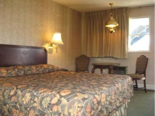 Bel Air Motor Lodge Maple Shade Rum bild